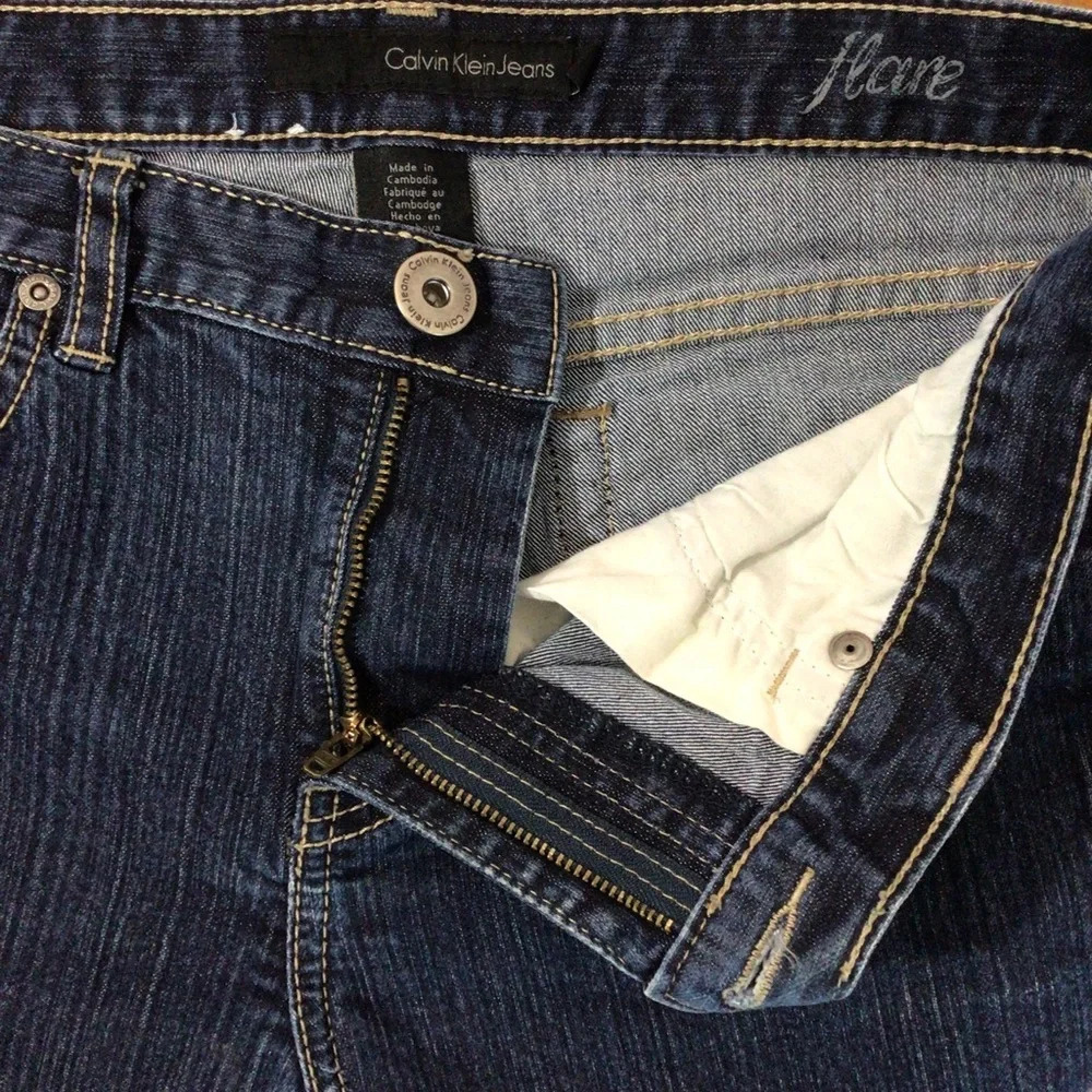 Calvin Klein Flare Denim Blue Jeans - Size 8 - Picture 10 of 10